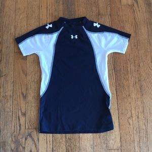 NWOT Boys Under Armour performance tee. Sz M